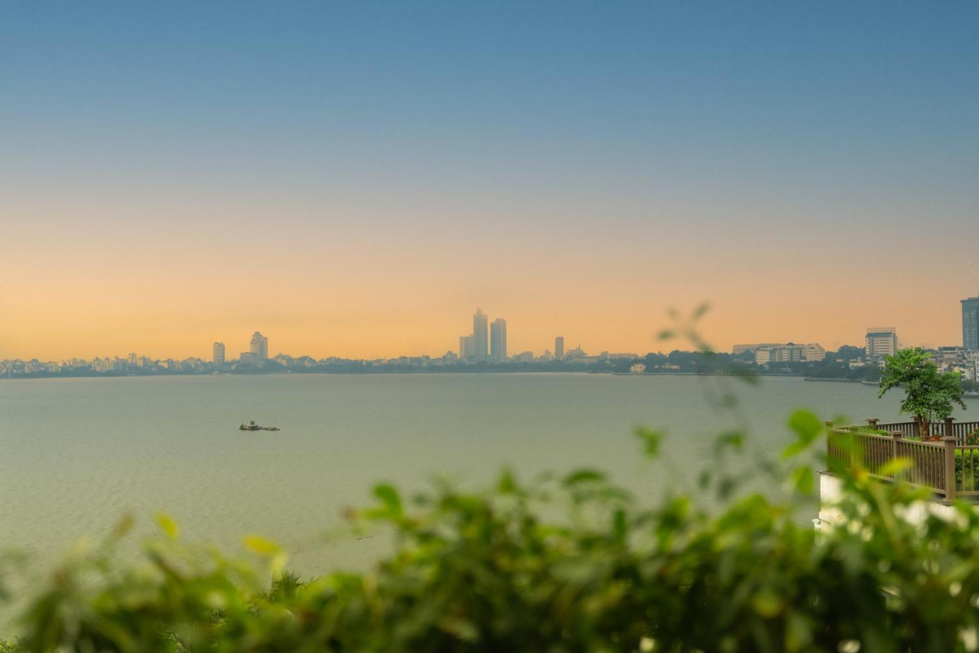 T98 Westlake Trich Sai - Tay Ho Center Lake View Studio Hanoi Zewnętrze zdjęcie